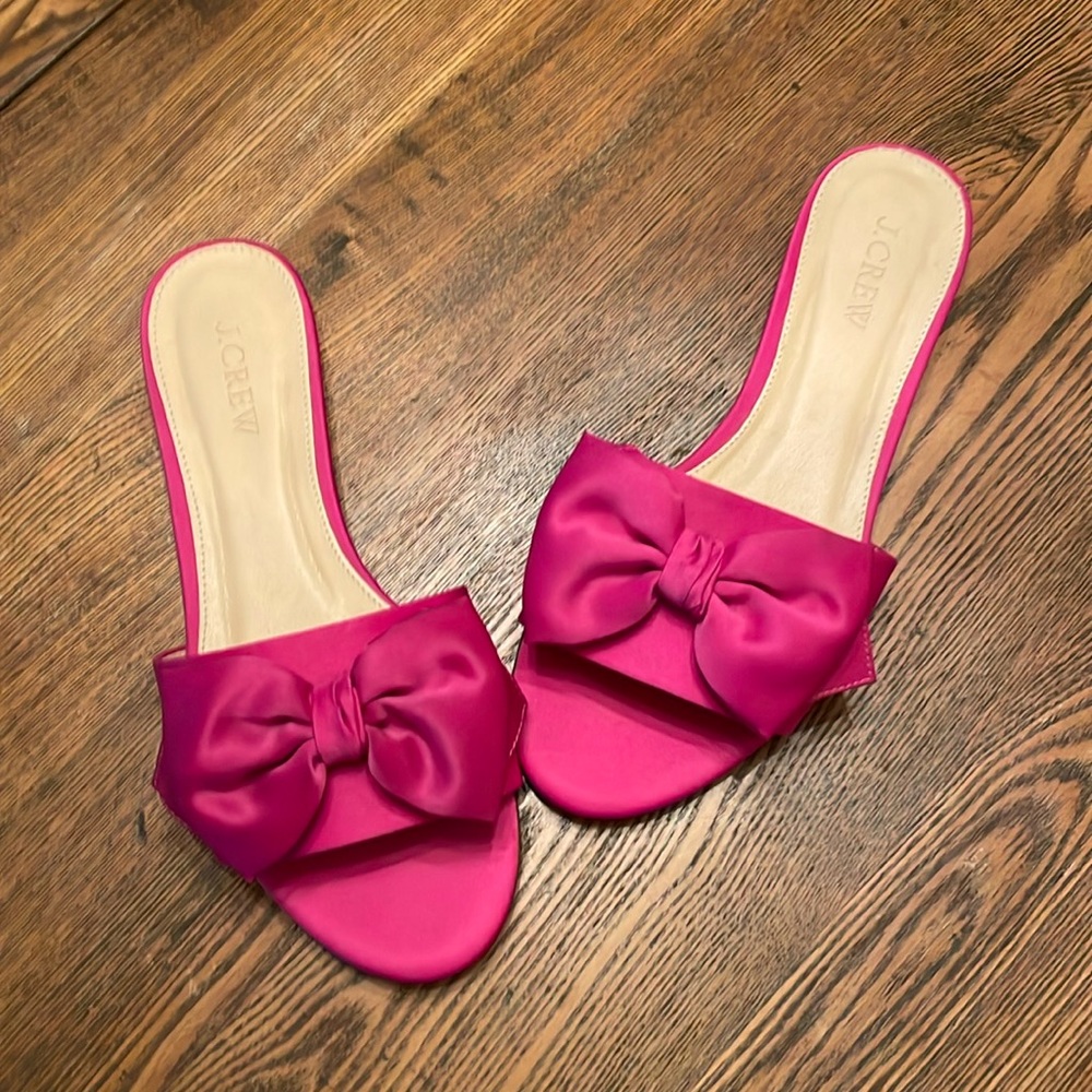 New without box; J.Crew Dark Peony Pink Bow Satin Slides; sz 7.5; H1874